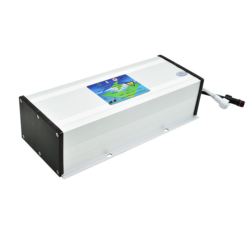 SIPANI 18650 Ncm 12v 60ah Lithium Ion Battery With Ip65 Aluminium Alloy Box For Solar Street Light CCTV Camera System